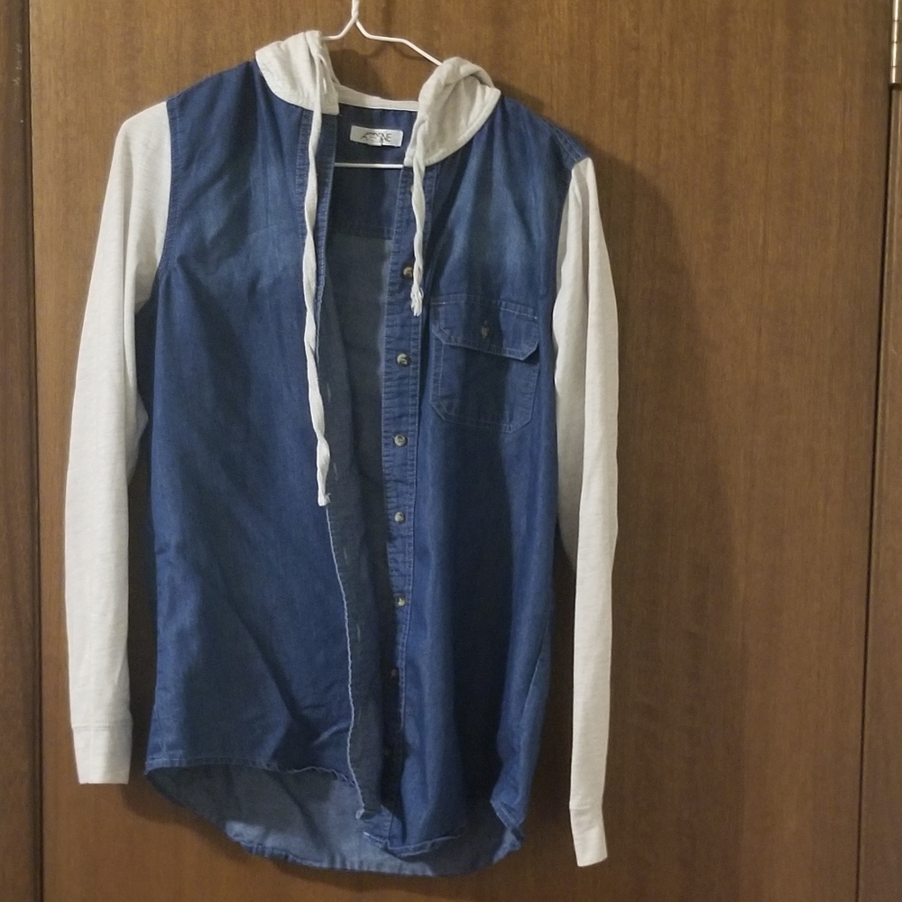 White and blue sweater